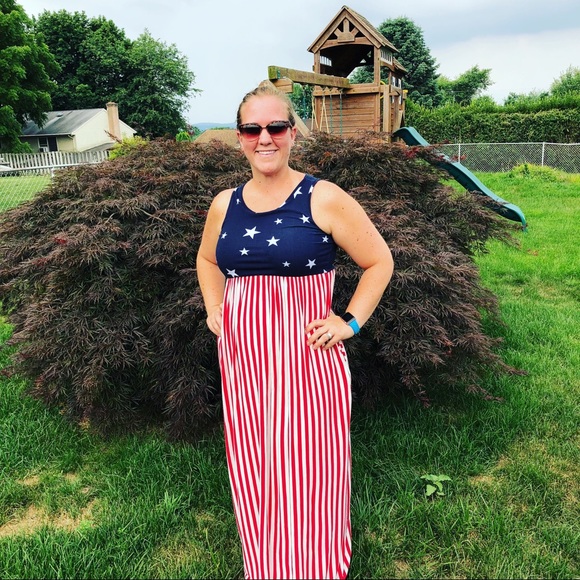 Meet your Posher, Kendra - Picture 1 of 1